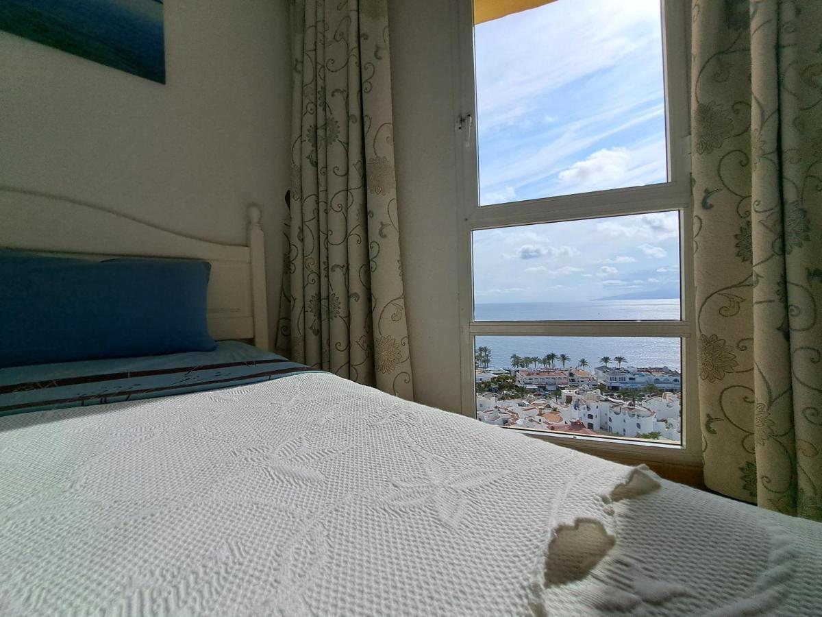 Amazing View Over The Ocean In Playa De Las Americas Экстерьер фото